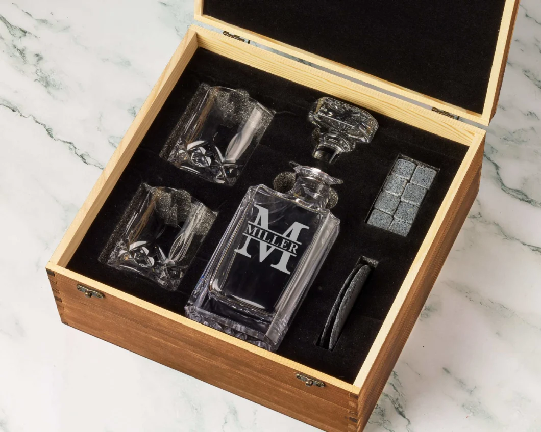 3 Pack 750ml 25oz Custom Logo Lead Free Crystal Etched Whiskey Decanter Set with 2 Whiskey Glasses in Wooden Box for Gift
