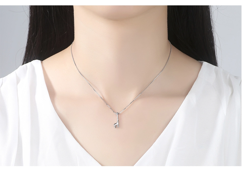 Funny Face Giraffe Necklace Inlaid Zircon with Extra Strong Light