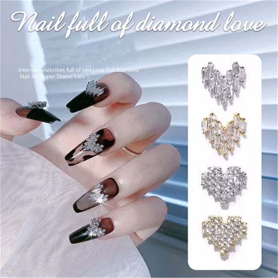 2021 New Nail Art Love Diamond Jewelry Net Red Hot Japanese Super Flash Heart-Shaped Zircon Nail Decorative Diamond Accessories